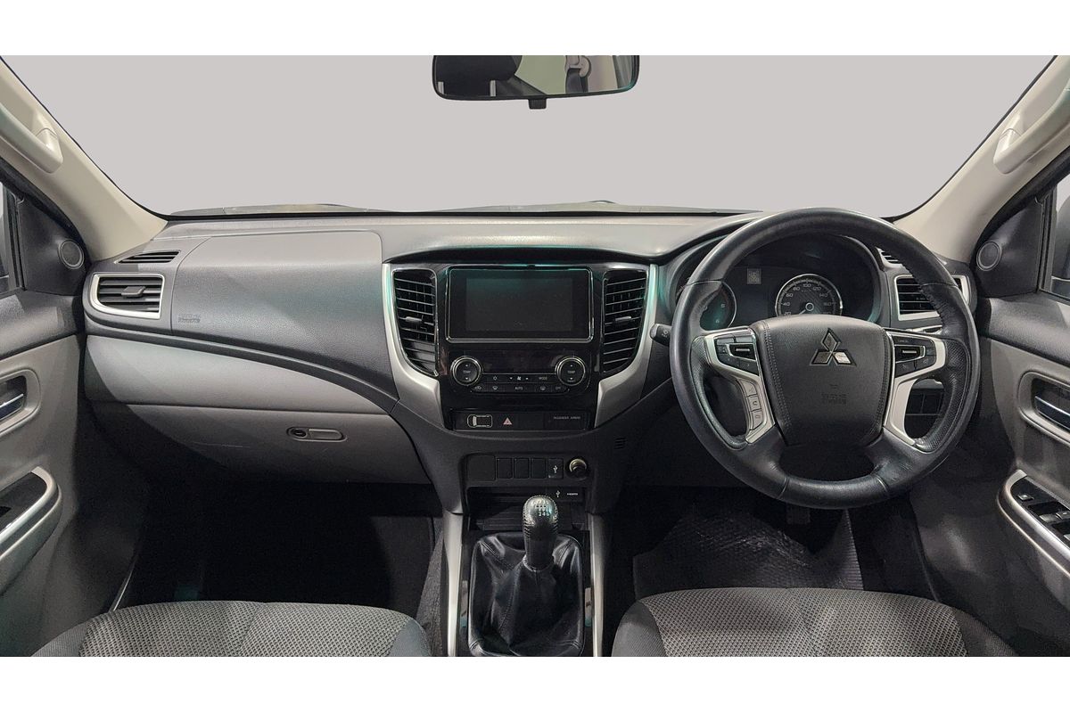 2017 Mitsubishi Triton GLS MQ 4X4