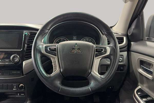 2017 Mitsubishi Triton GLS MQ 4X4