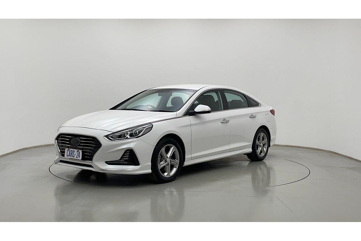 2018 Hyundai Sonata Active LF4