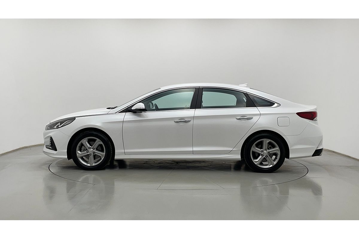 2018 Hyundai Sonata Active LF4
