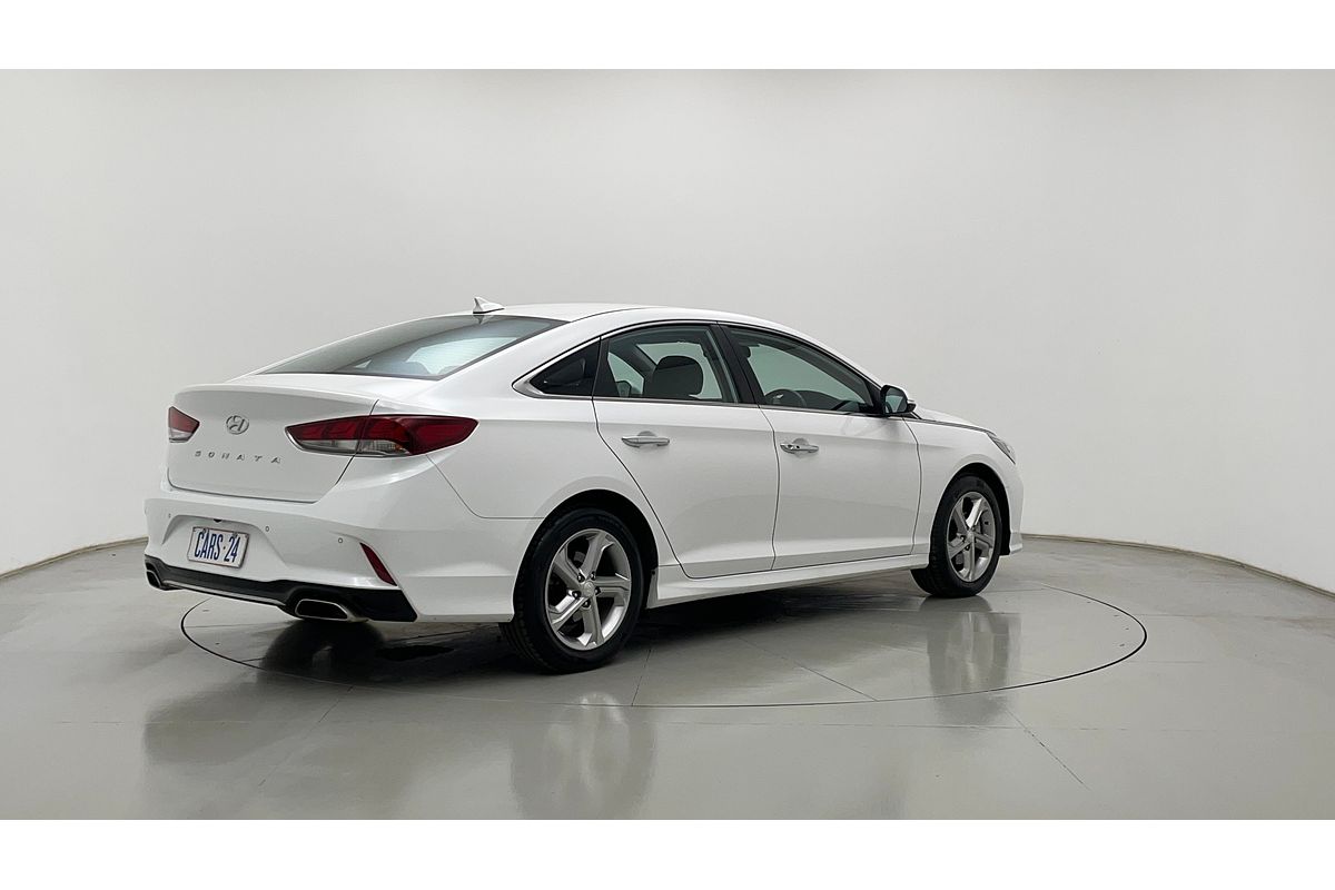 2018 Hyundai Sonata Active LF4