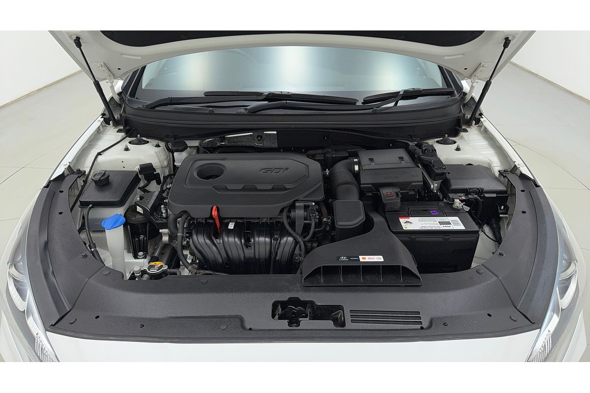 2018 Hyundai Sonata Active LF4