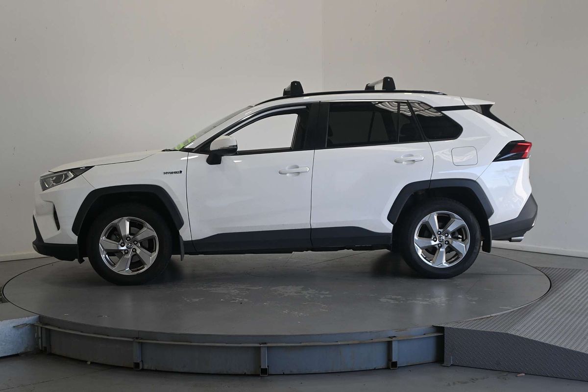 2021 Toyota RAV4 GXL AXAH52R