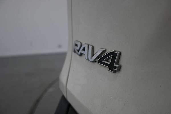 2021 Toyota RAV4 GXL AXAH52R
