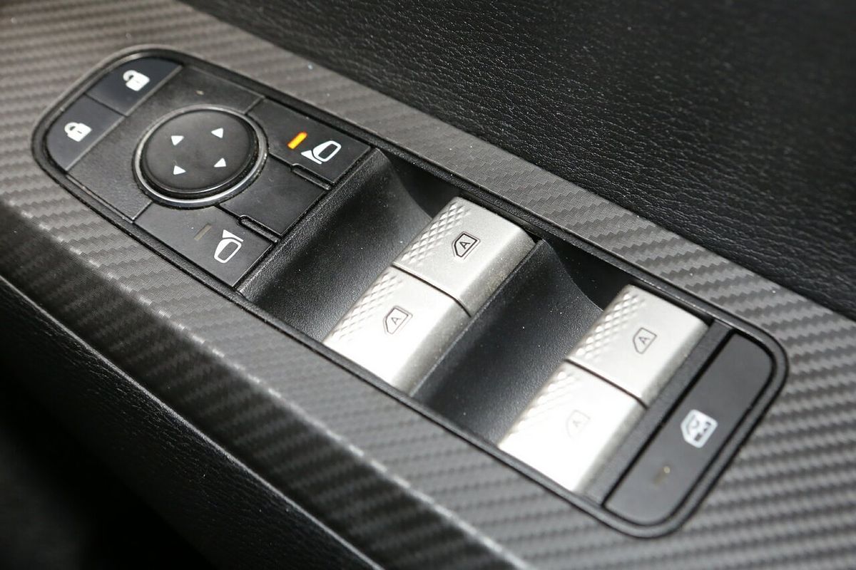 2021 Mitsubishi Outlander ES ZM