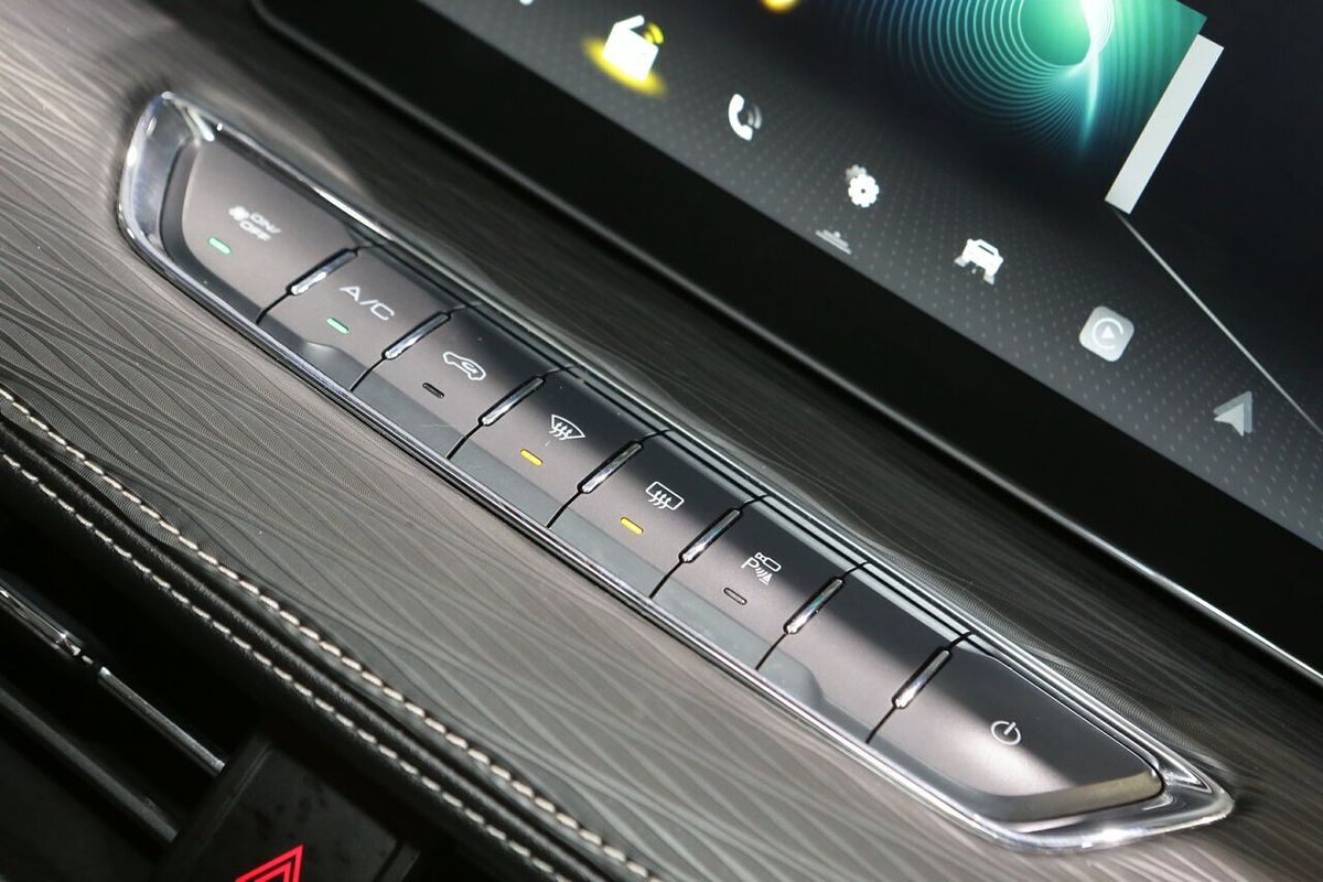 2023 GWM Haval Jolion Lux Hybrid A01