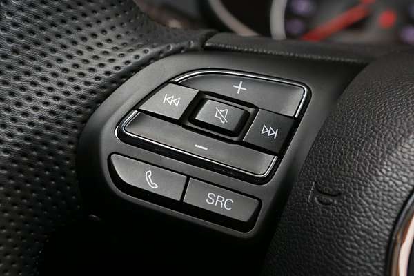 2024 MG ZS Excite AZS1