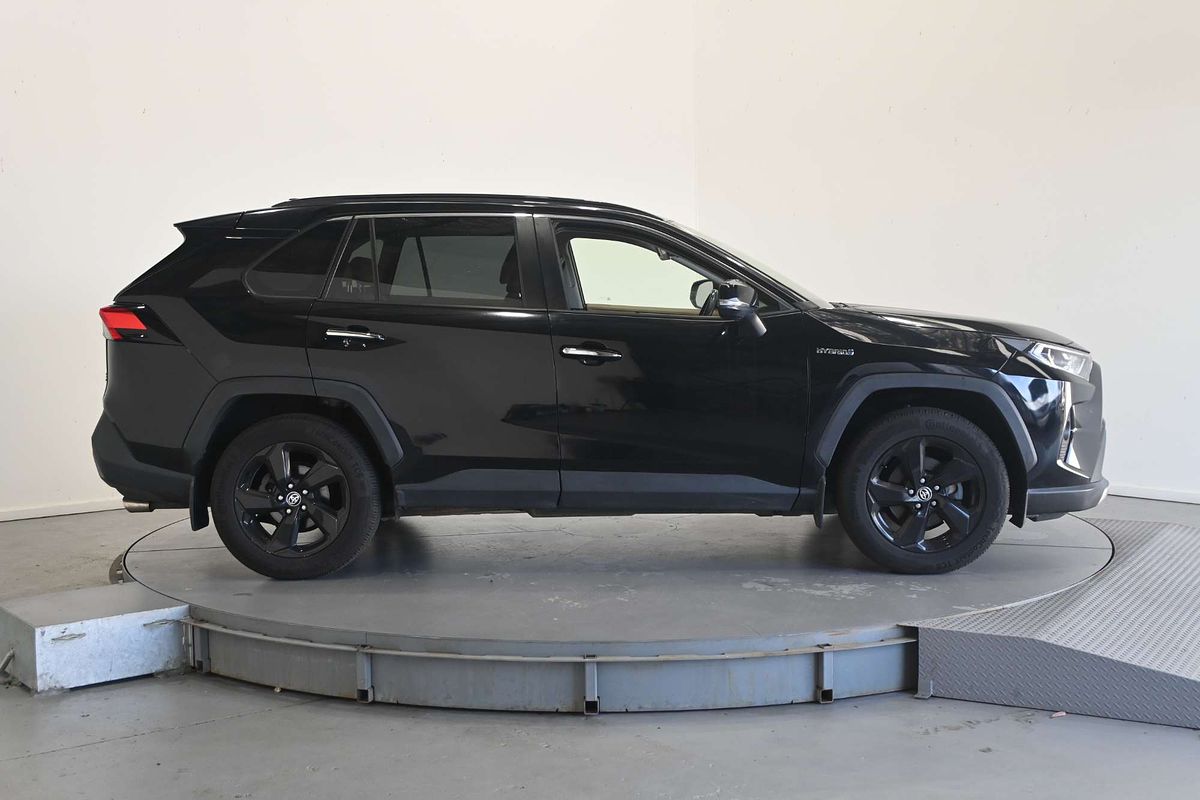 2020 Toyota RAV4 Cruiser AXAH54R