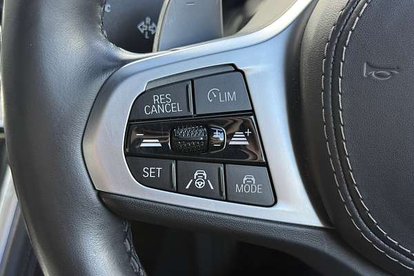 2018 BMW 8 Series M850i xDrive G15