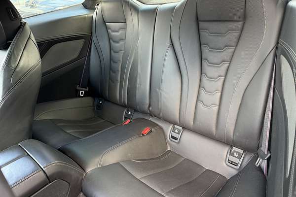 2018 BMW 8 Series M850i xDrive G15