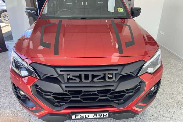 2024 Isuzu D-MAX BLADE  4X4