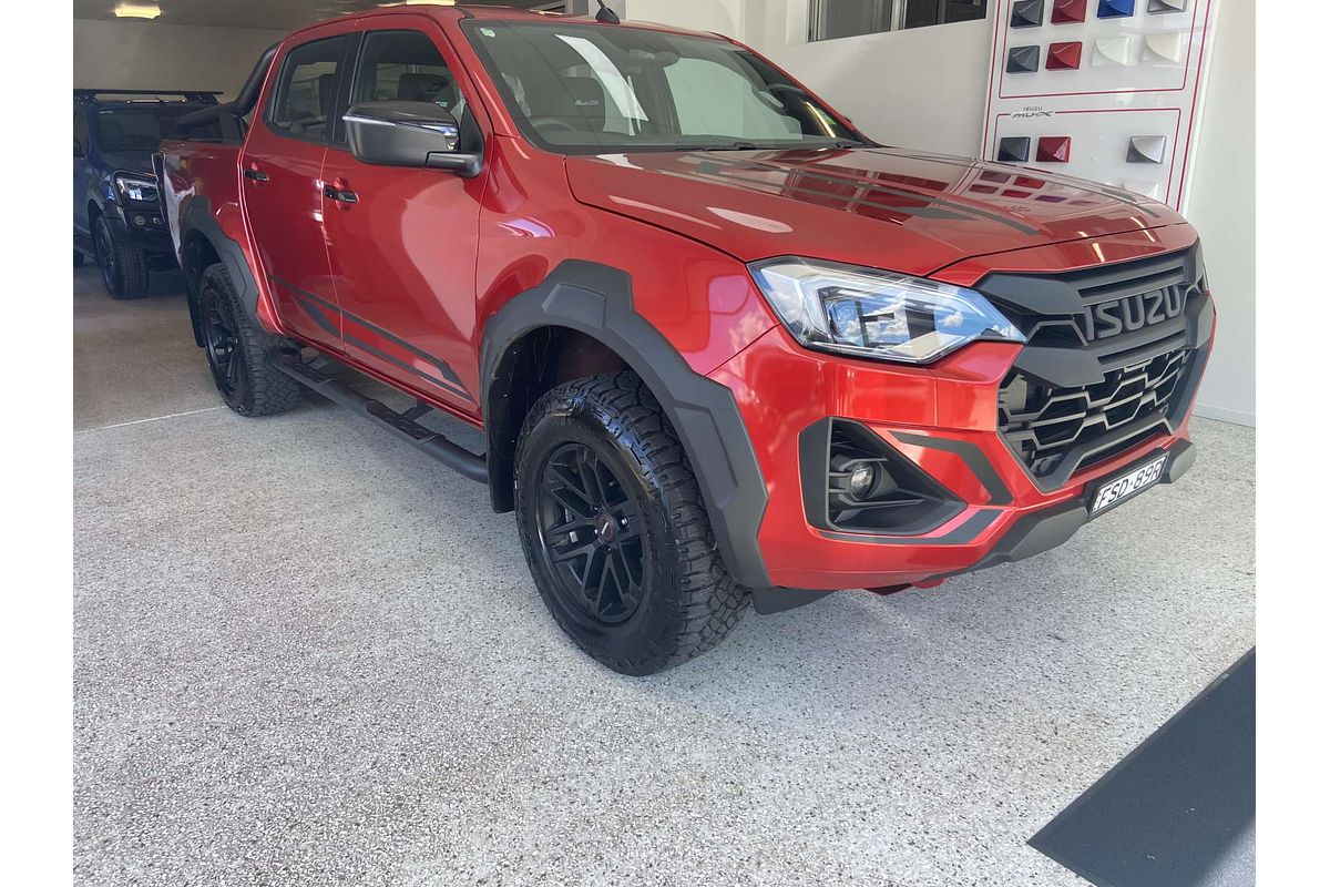 2024 Isuzu D-MAX BLADE  4X4