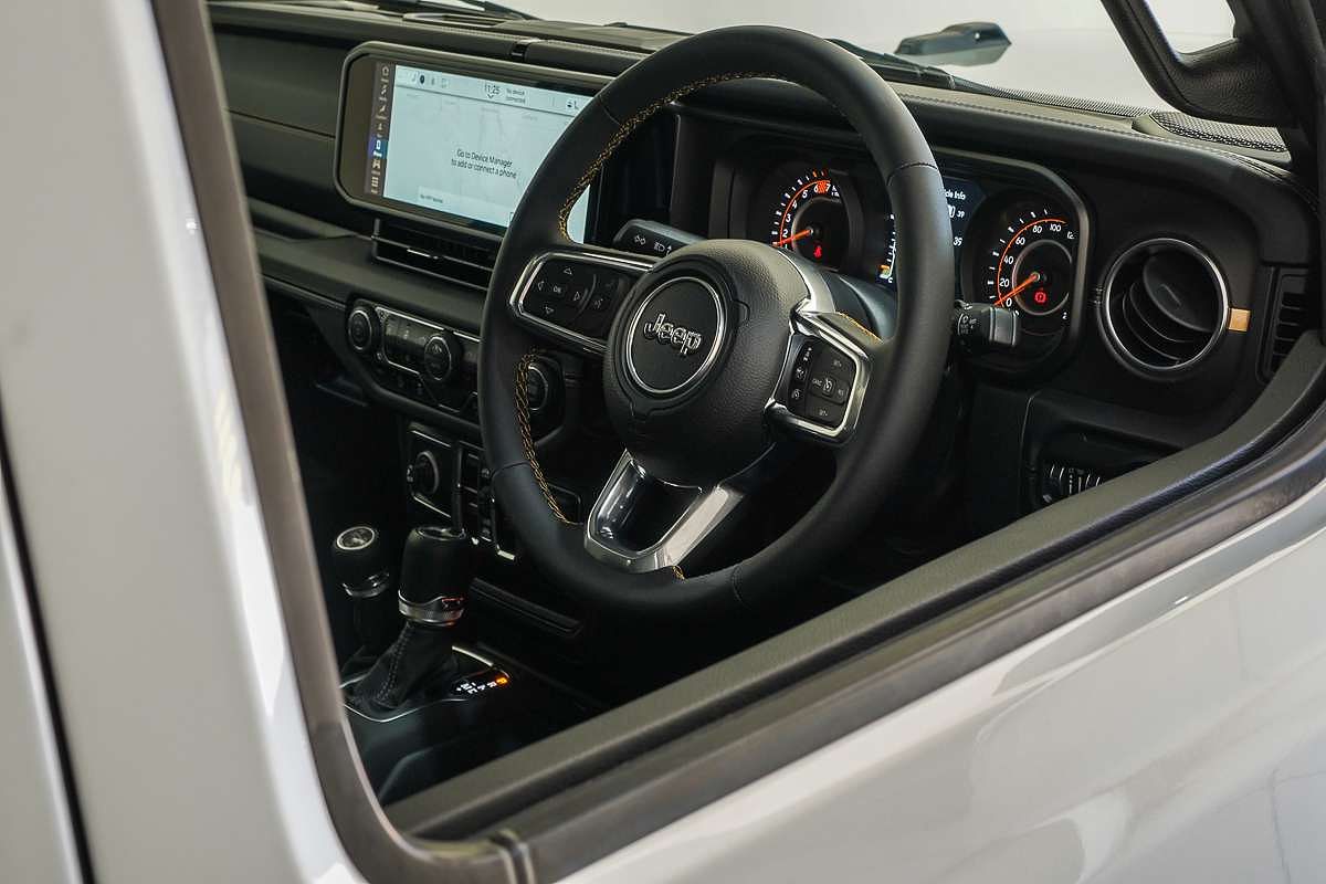 2024 Jeep Wrangler Unlimited Overland JL