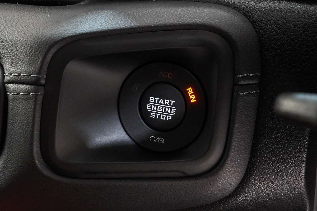 2024 Jeep Wrangler Unlimited Overland JL