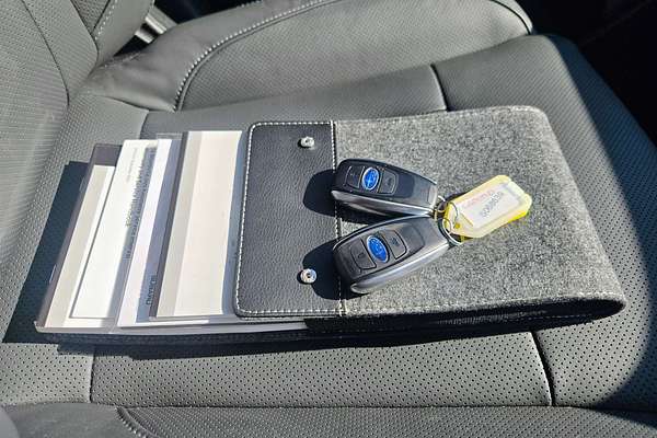 2024 Subaru Outback AWD Touring 6GEN