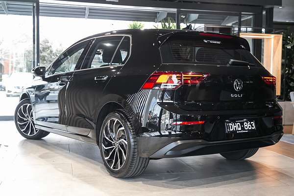 2024 Volkswagen Golf 110TSI Life 8