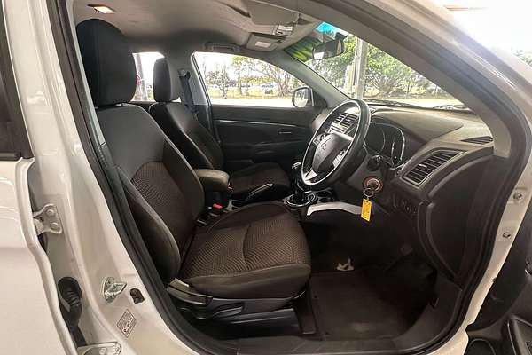 2014 Mitsubishi ASX  XB