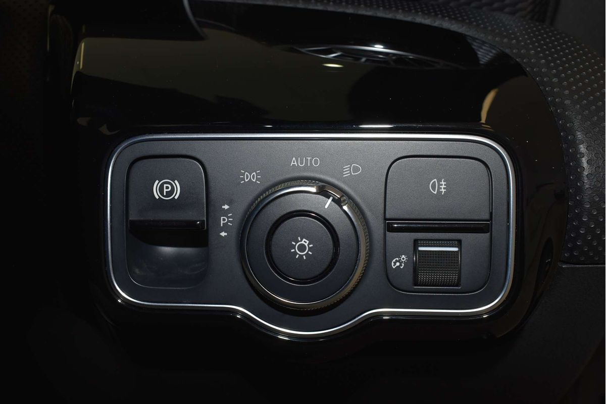 2019 Mercedes-Benz A-Class A250 W177