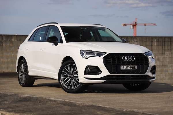 2022 Audi Q3 35 TFSI F3