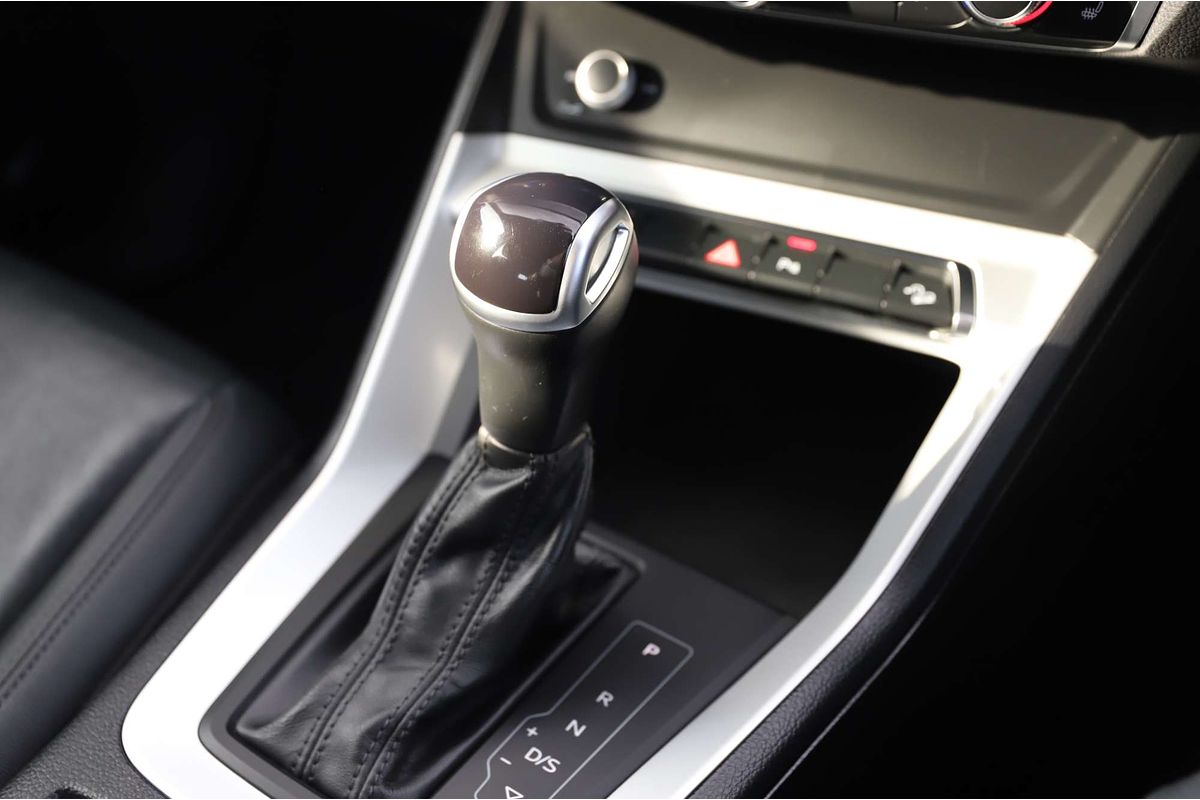 2022 Audi Q3 35 TFSI F3