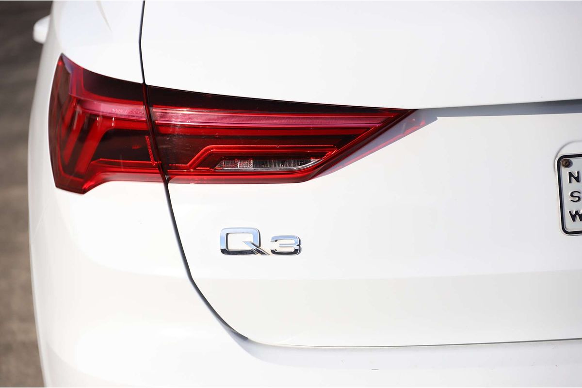 2022 Audi Q3 35 TFSI F3