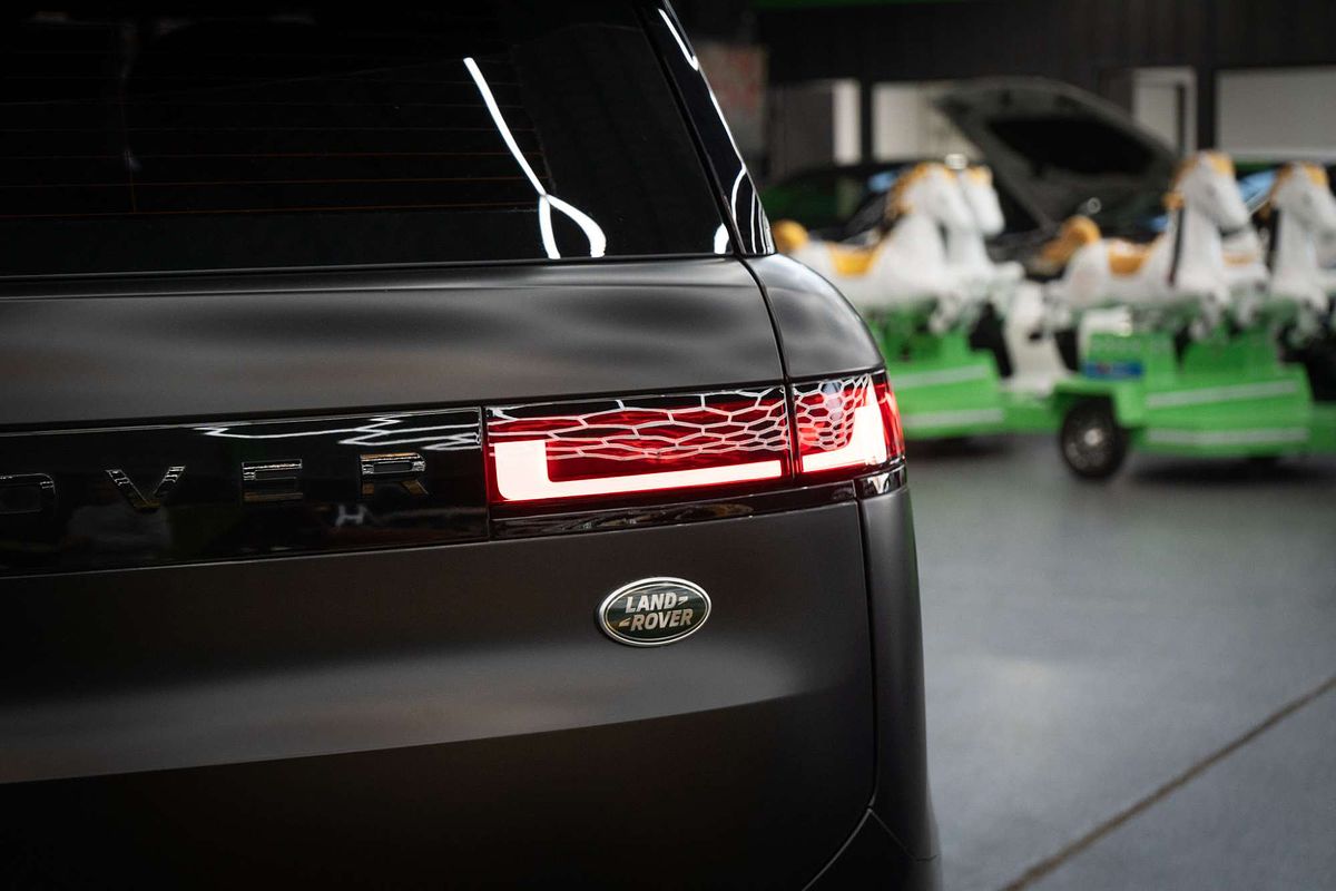 2023 Land Rover Range Rover Sport D300 Dynamic SE L461
