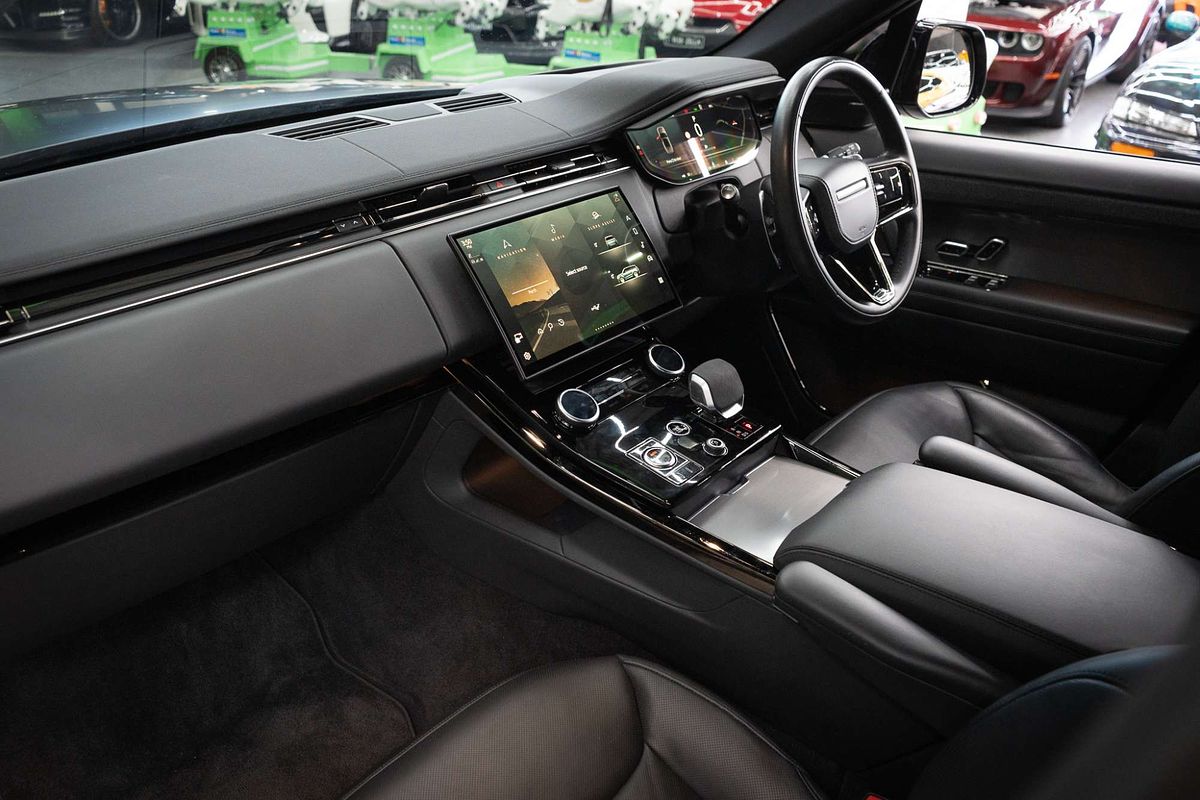 2023 Land Rover Range Rover Sport D300 Dynamic SE L461