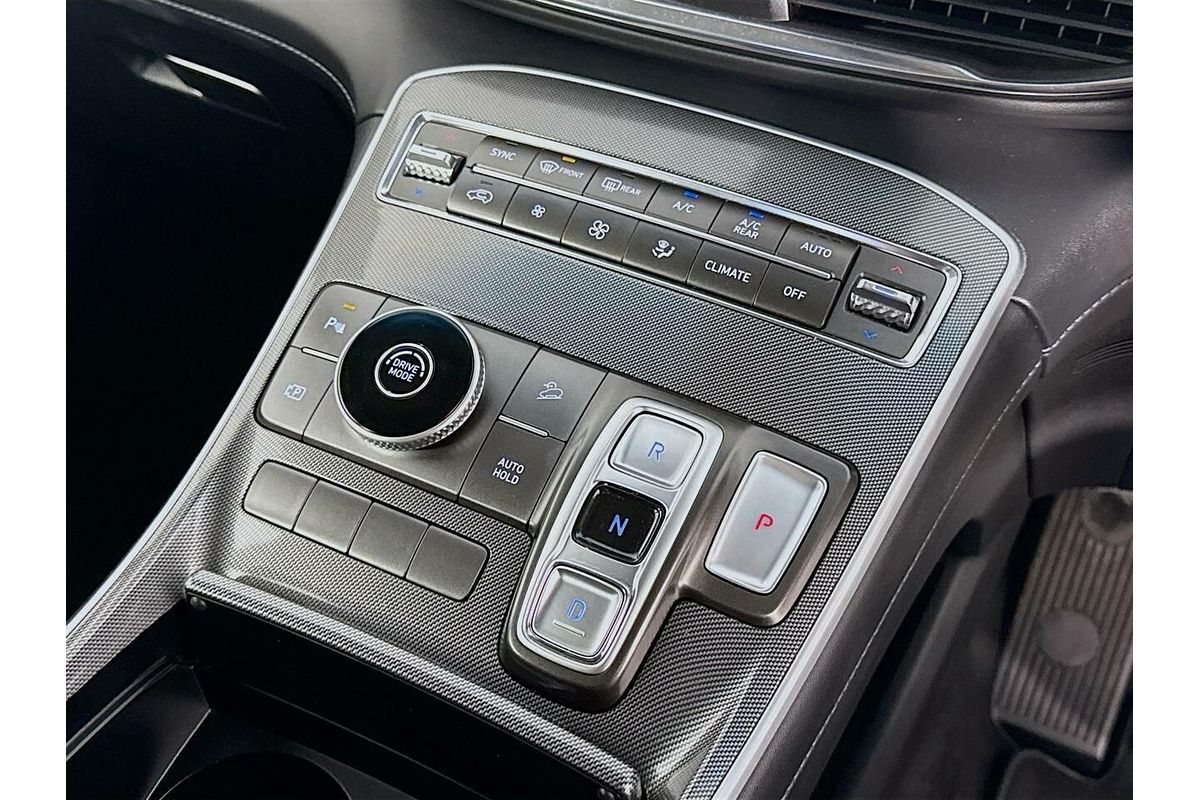 2021 Hyundai Santa Fe Active TM.V3