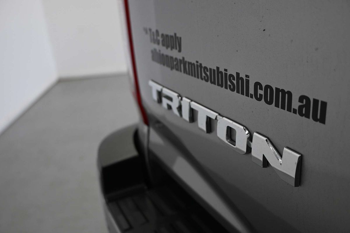 2024 Mitsubishi Triton GLS MV 4X4
