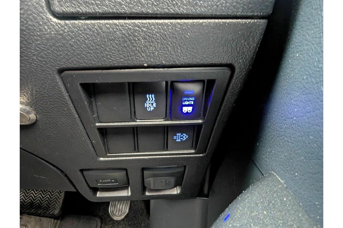 2019 Toyota Hilux Rogue GUN126R 4X4
