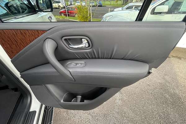 2024 Nissan Patrol Ti-L Y62