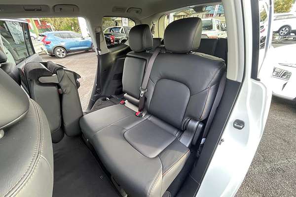 2024 Nissan Patrol Ti-L Y62