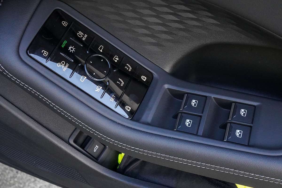 2025 Audi A5 TFSI 150kW S line B10