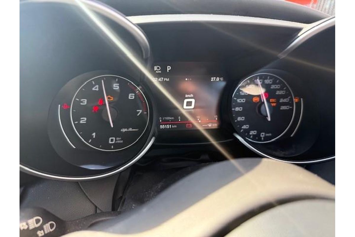 2016 Alfa Romeo Giulia Super