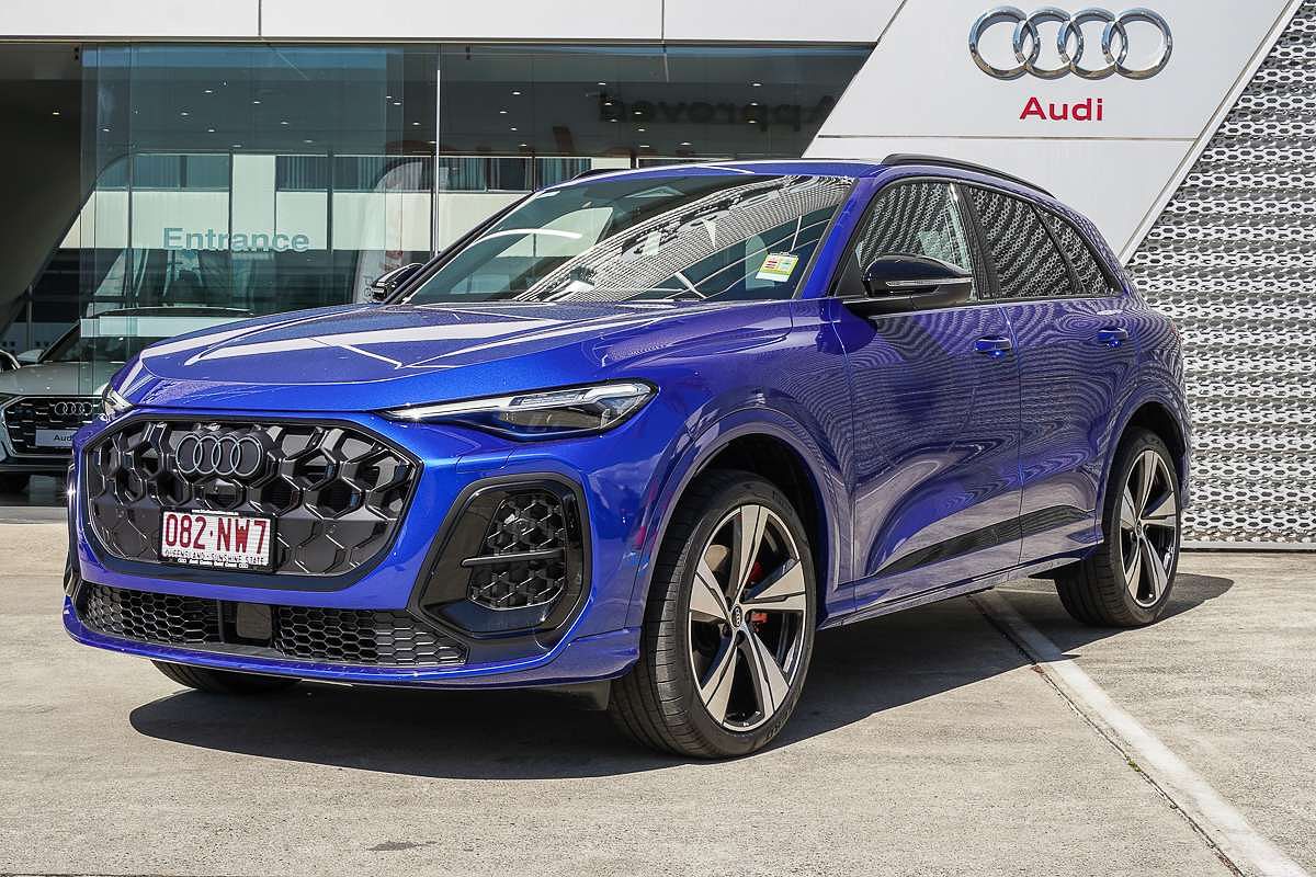 2025 Audi SQ5 TFSI FY