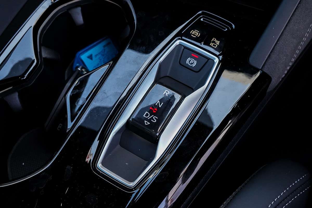 2025 Audi SQ5 TFSI FY