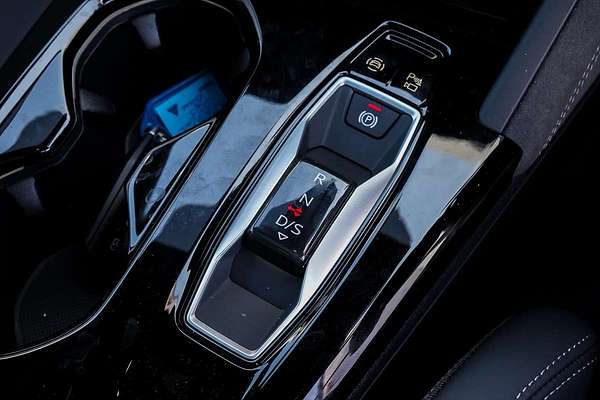 2025 Audi SQ5 TFSI FY