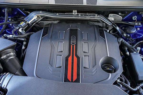 2025 Audi SQ5 TFSI FY