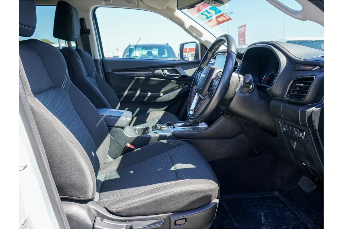 2023 Isuzu MU-X LS-U