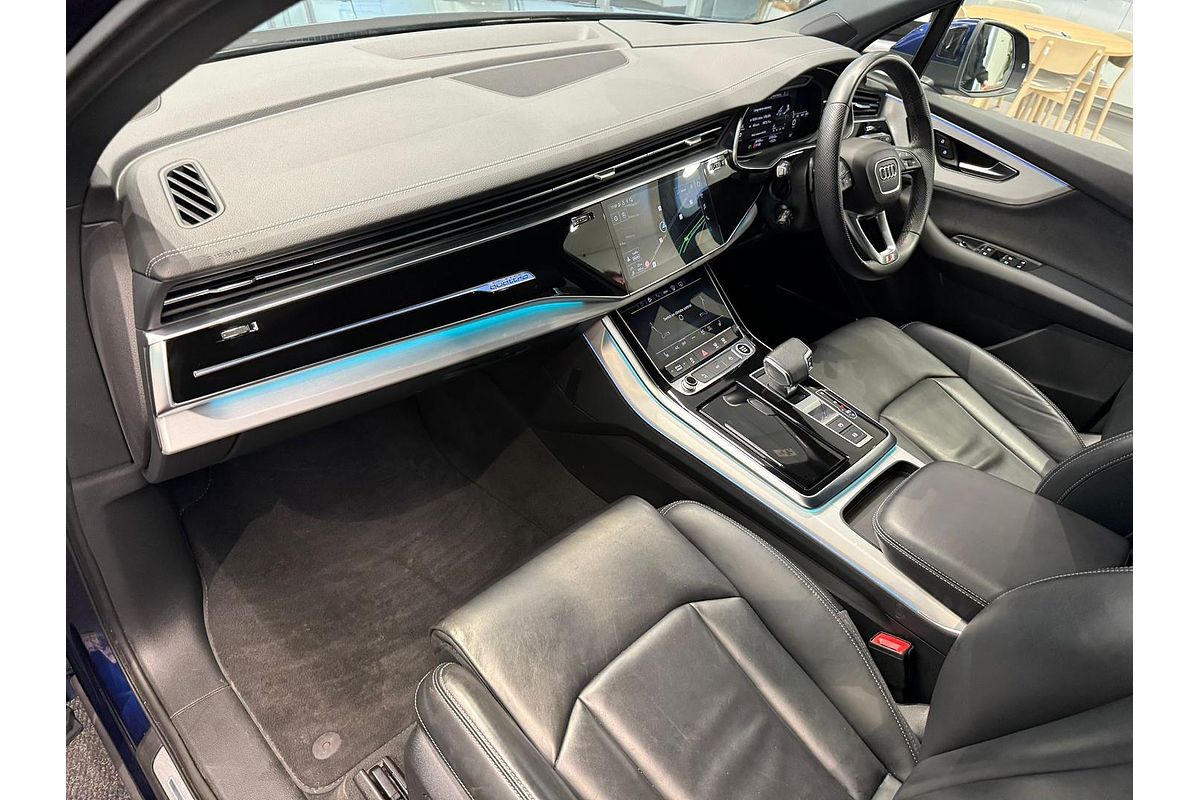 2023 Audi Q7 55 TFSI S line 4M