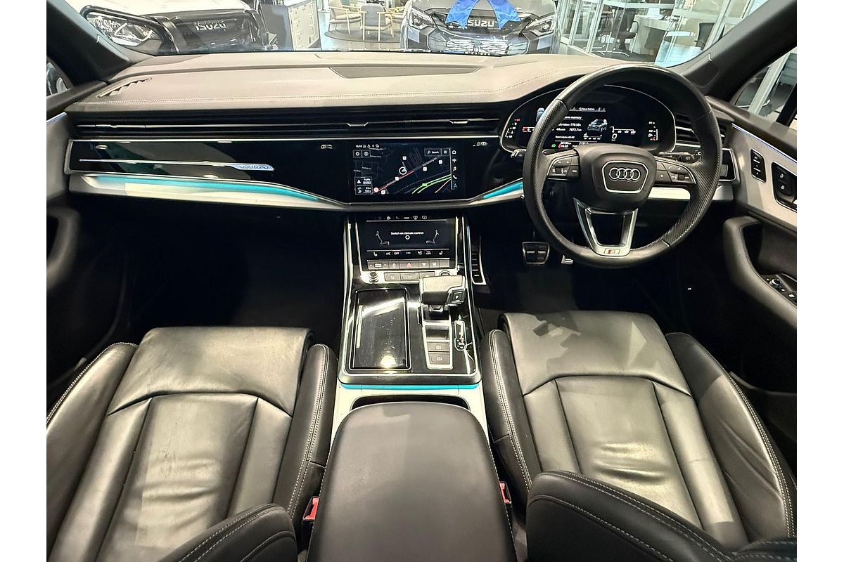 2023 Audi Q7 55 TFSI S line 4M