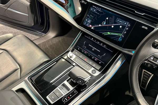 2023 Audi Q7 55 TFSI S line 4M