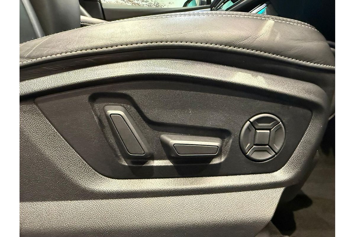 2023 Audi Q7 55 TFSI S line 4M