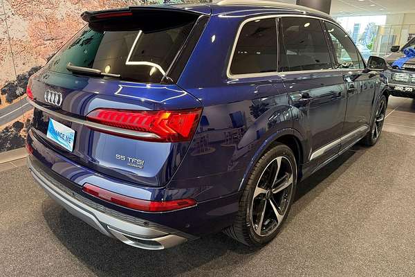 2023 Audi Q7 55 TFSI S line 4M
