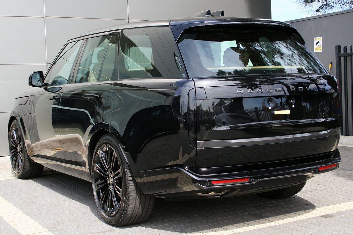 2025 Land Rover Range Rover D350 HSE L460