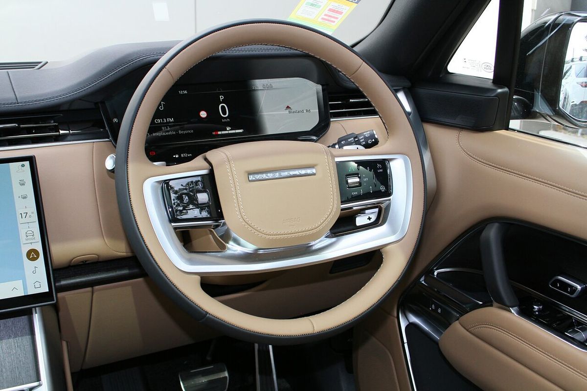 2025 Land Rover Range Rover D350 HSE L460