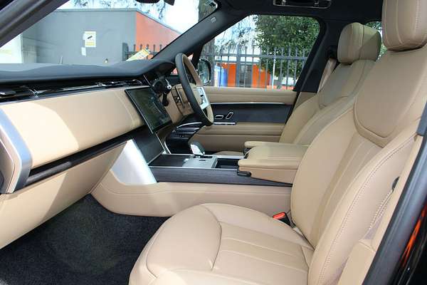 2025 Land Rover Range Rover D350 HSE L460