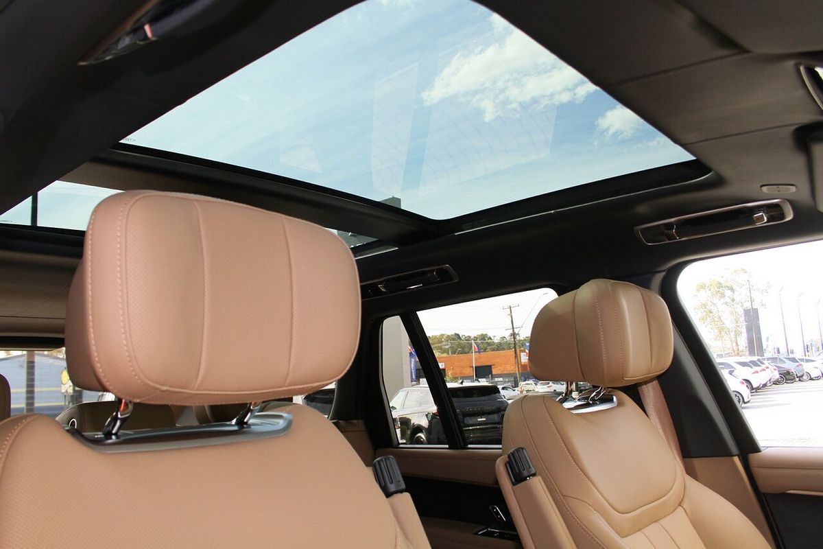 2025 Land Rover Range Rover P530 Autobiography L460 LWB