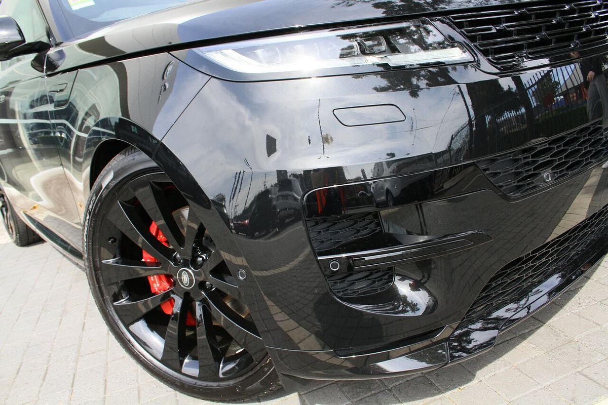 2025 Land Rover Range Rover Sport D250 Dynamic SE L461