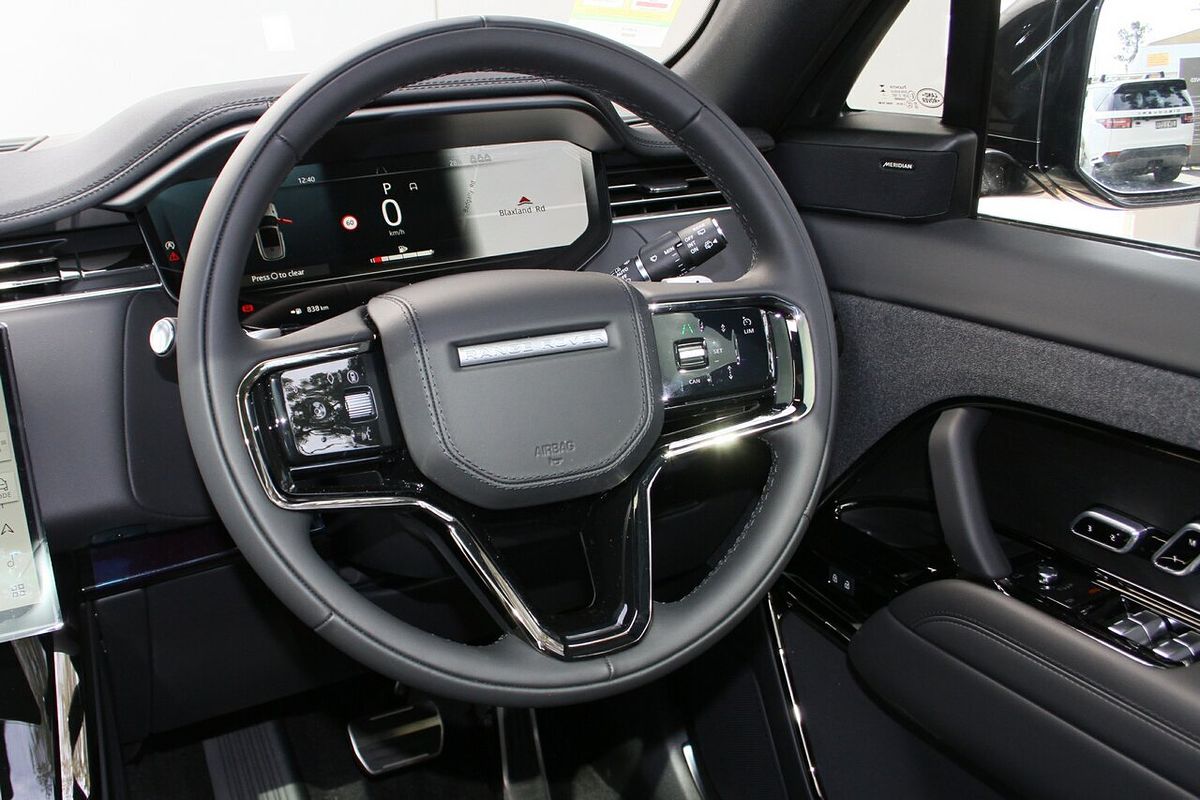 2025 Land Rover Range Rover Sport D250 Dynamic SE L461